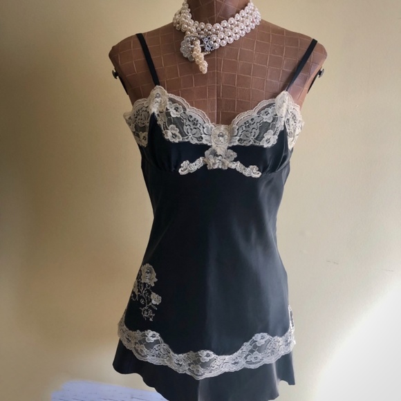 Vintage Pearl Buckled Belt - Picture 5 of 9